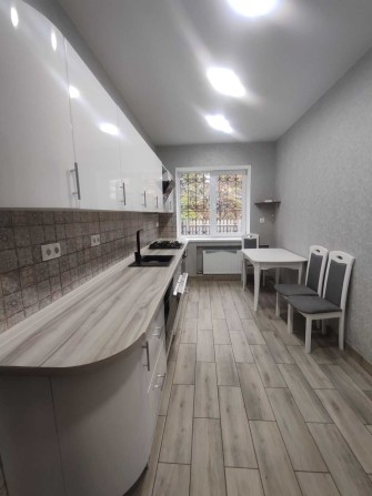 Продаж будинку з новим ремонтом. На 9 сотках землі. По вигідній ціні - фото 1