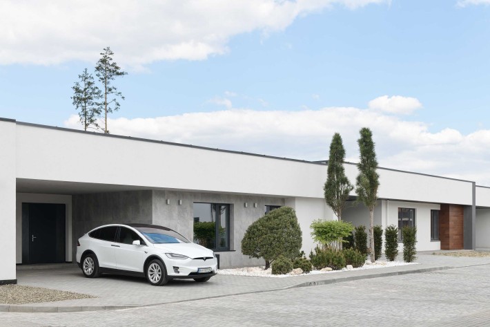 Будинок 216 м2 з басейном 5,5 соток котеджне містечко Белгравія - фото 1