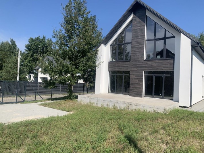 Чудовий будинок у закритому котеджному містечку Дмитрівки - фото 1