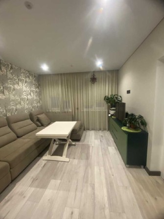 Продаж будинку з СОНЯЧНИМИ панелями та інвертором. - фото 1