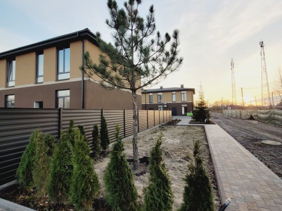 Таун в Іванковичах! Вигідна ціна! Єоселя-так! Иванковичи