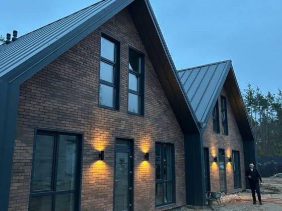 Під Києвом,с.Іванковичі-Круглик.Дуплекс-137м2/3сот./під ЛІСом! Иванковичи