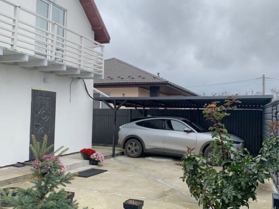 Котедж з ремонтом 120м2 с.Крушинка в 16км від Києва