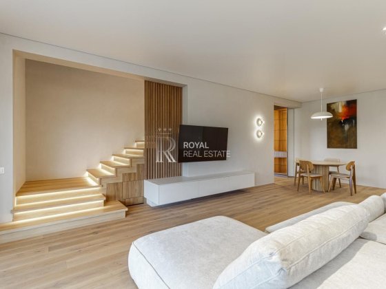 Продажа Дом Крушинка 192 кв м 5 к 7 сот с ремонтом Дисконт Крушинка