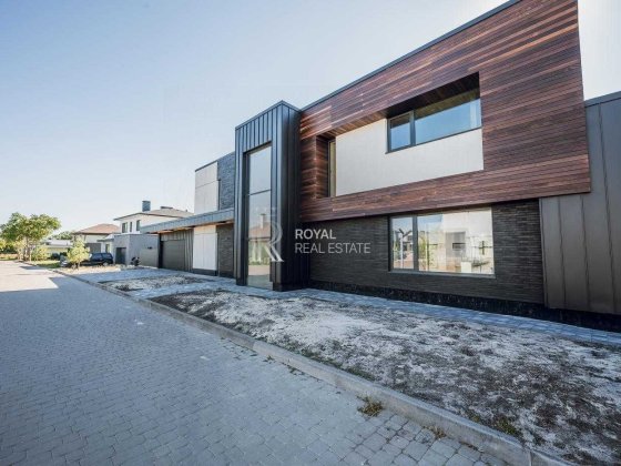 Продаж будинку Крушинка 279м2 Вихід до водойми без ремонту Крушинка