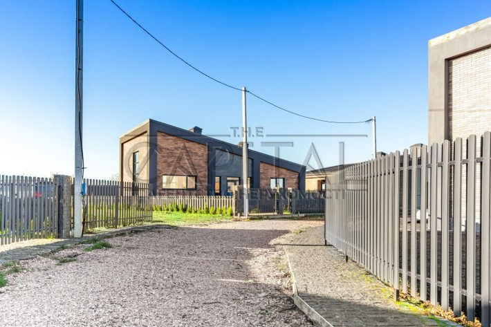 Продаж, Будинок, с. Мала Олександрівка, КМ COUNTRY VILLA, БЕЗ % - фото 1