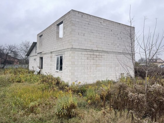 Продаж житлового будинку 184кв.м, ділянка 9,5соток, 15км до Києва Мархалівка