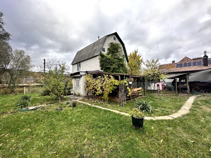 Продаж будинку, дачі. Нові Безрадичі. Власник - фото 1