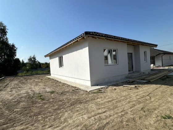 Продаж будинку / с. Нове / 105 м2 + 7 соток Новое