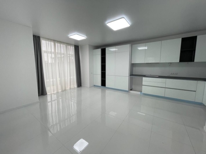 Продається таунхаус з ремонтом в селищі Нове - фото 1