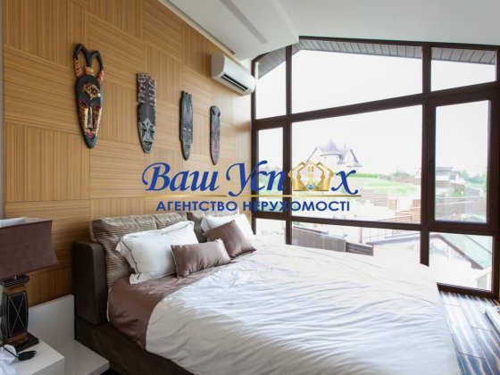 Продаж будинку з ремонтом село Безрадичі у містечку. Новые Безрадичи