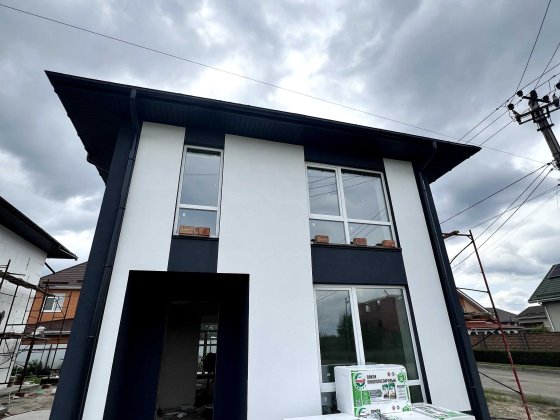 Будинок 130м2 в с.Нове з чистовим ремонтом, гарна локація, без комісії Новое