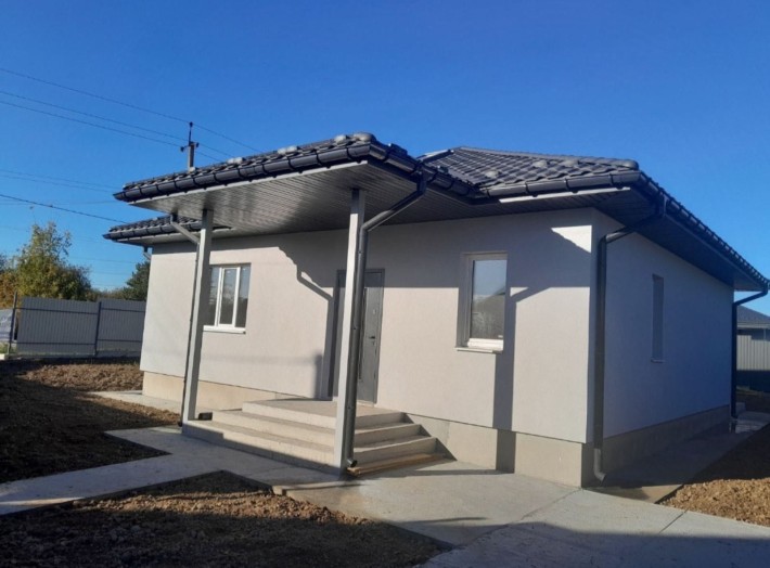 Продається будинок в селищі Нове - фото 1