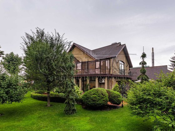 Продається елітний будинок Погреби 600м2 з басейном Погребы