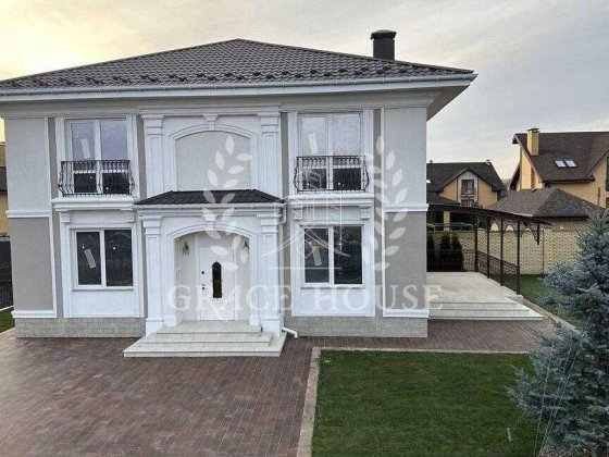 Продажа нового дома на берегу озера Романков Романків закрытый КГ Романков