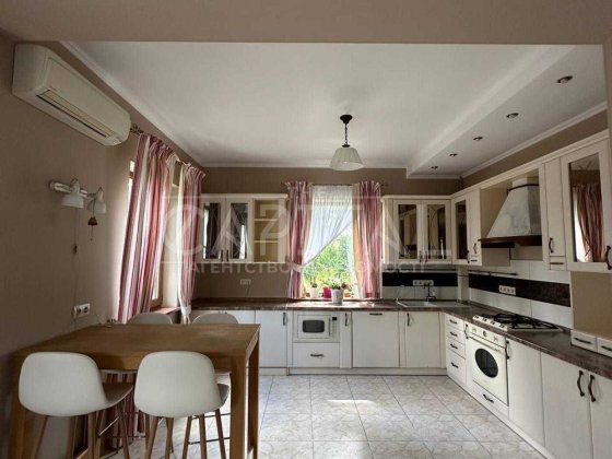 Продаж будинку, с. Чайки, Бучанський р-н Чайки