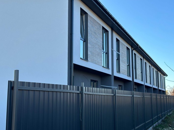 Мріяли про власний будинок поруч із Києвом? Це ваш шанс! - фото 1