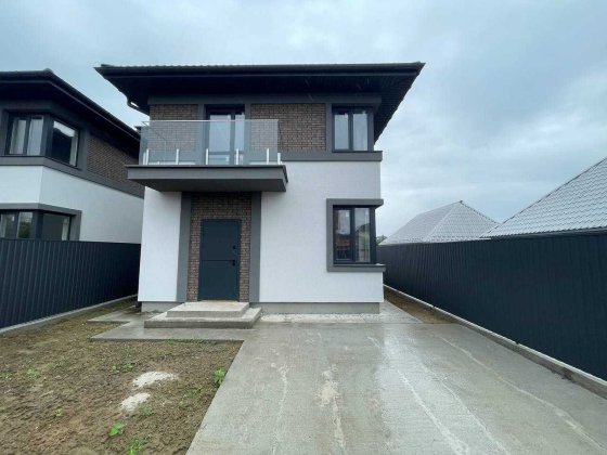 Будинок 120 м² з газом і асфальтованим під’їздом—4 окремі кімнати, 5 с Шевченкове