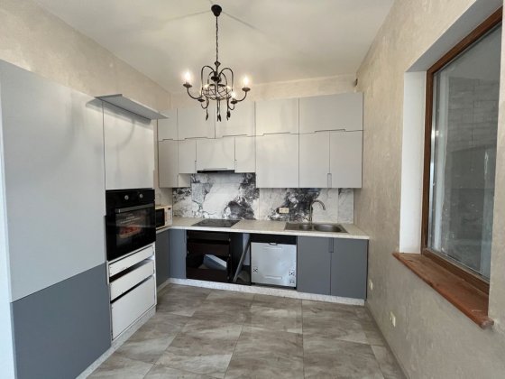 Будинок з ремонтом/ 140м2/10 соток/Єоселя Шевченково