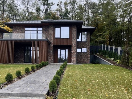 Віта Поштова Котедж біля лісу Гараж 10 соток Документи Юровка