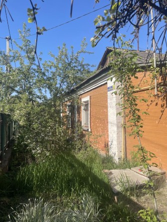 Продам будинок смт. Олександрівка Центр - фото 1