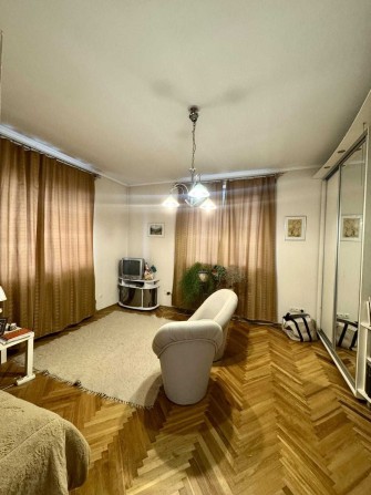 Продаж будинку м. Винники вул Львівська біля озера - фото 1