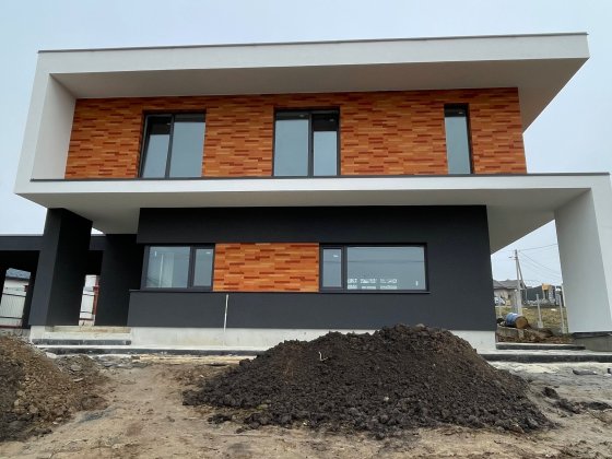 Продається сучасний будинок в с. Солонка Солонка