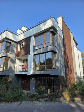 Продаж 3 кімнатного будинку в Брюховичах з виглядом на озеро - фото 1