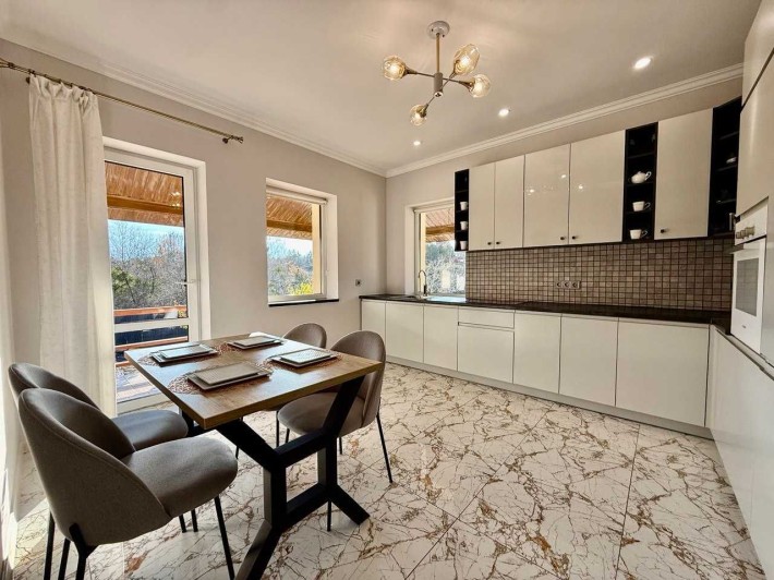 Продаж будинку у Брюховичах - фото 1