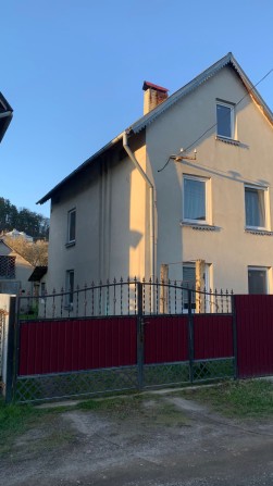 Будинок у Винниках, з фруктовим садком - фото 1