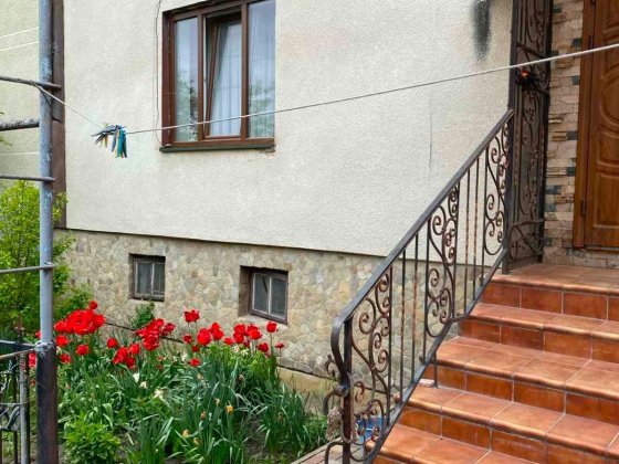 Будинок двоповерховий Самбор