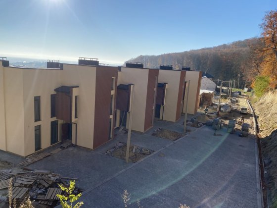 Котеджний комплекс в м.Винники Винники