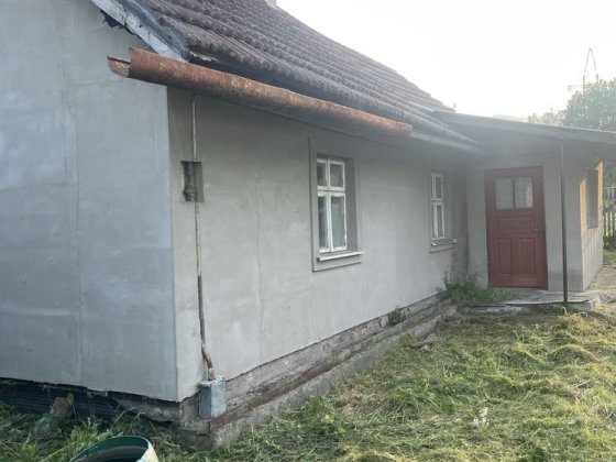 Терміновий продаж будинка і ділянки в Зубрі Зубра