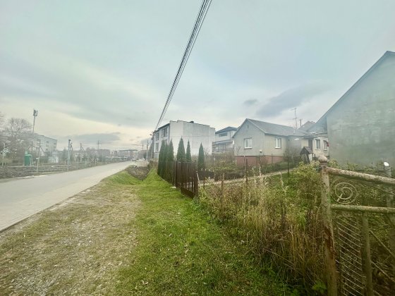 Продаж будинку Зубра 9,5 сот. землі Сихів Зубра