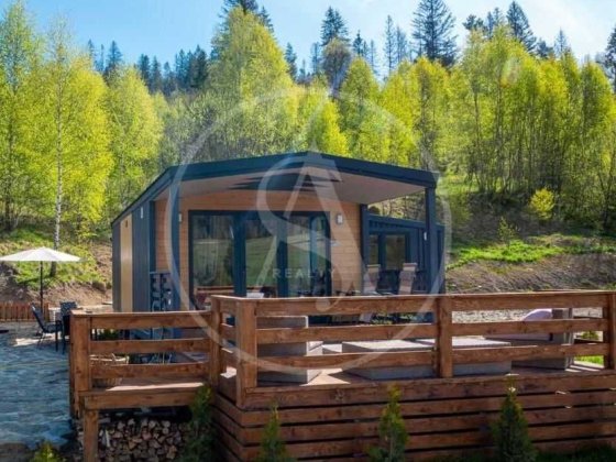 Славське продаж котеджу у сучасному котеджному містечку в Карпатах Славское