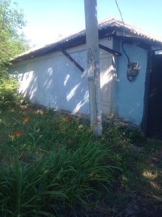 Продам дім в центрі пгт Арбузинка Миколаївської області - фото 1