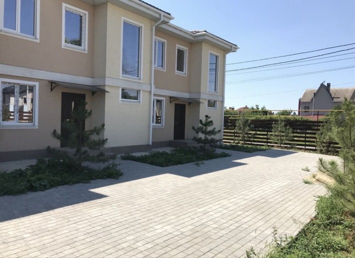 Продам таунхаус в Фонтанке - фото 1