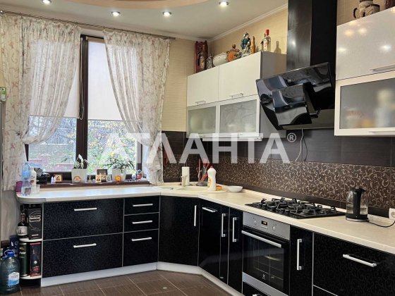 Капитальный дом Золотая горка