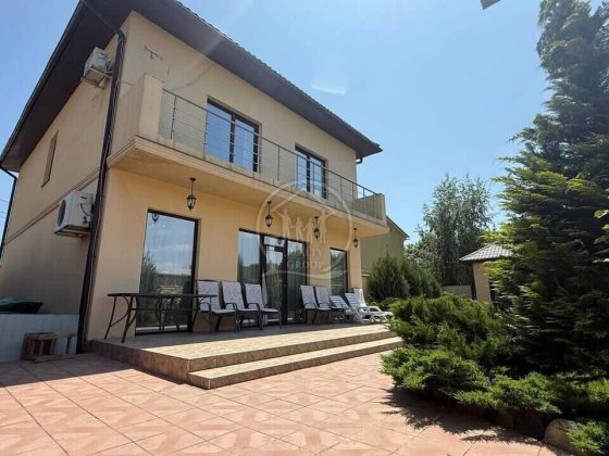 Продажа двухэтажного дома в Лесках Ліски