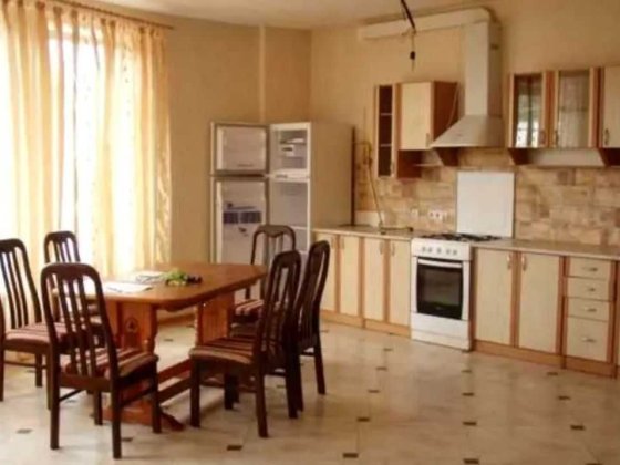 Продам трехэтажный дом. Красный кирпич. Фонтанка. Фонтанка