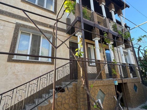 Большой дом, разделен на 2 отдельные части,Для большой семьи, Фонтанка Фонтанка