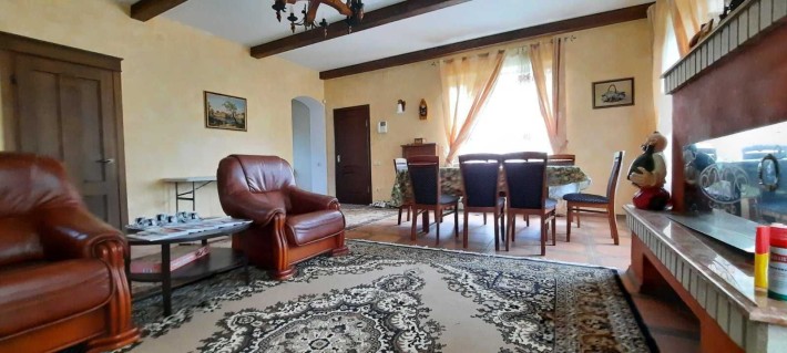 Капитальный дом на морской стороне в Лесках - фото 1