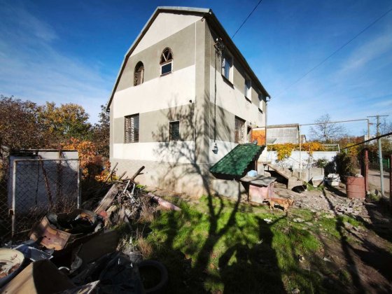 Продам  кирпичный дом. Великодолинское