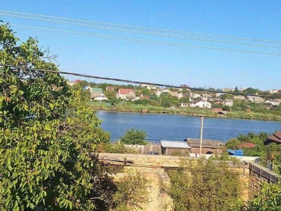 Продам двухэтажный дом с видом на лиман. Великодолинское