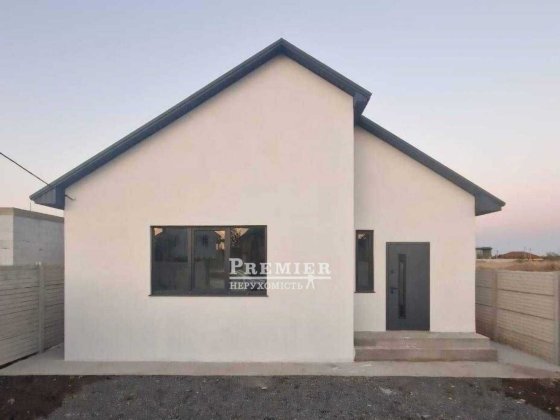 Продам сучасний будинок в Фонтанці Фонтанка