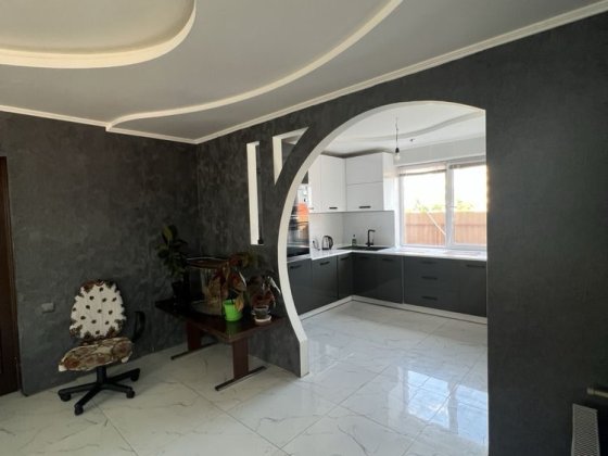 Продается дом в Великодалинское Великодолинське