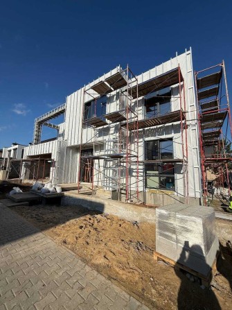 Готовый дом в Дайберге в стиле хай-тек на участке 4,5 сотки. 1L55 - фото 1