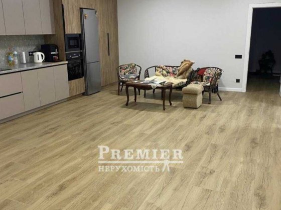 Новый дом с ремонтом в Сухом Лимане