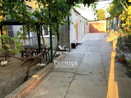 Продам будинок, з ракушняка, в житловому стані Усатове