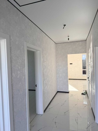 Продам новый современной постройки дом в Усатово - фото 1